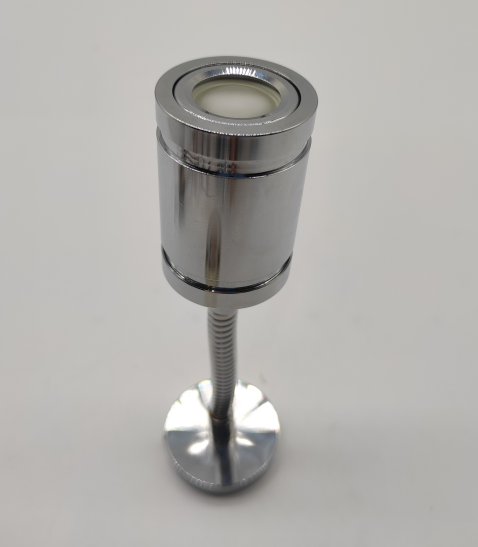 Tại sao đèn xe lại cần thiết để lái xe ban đêm an toàn?